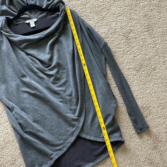 Athleta Purana Wrap Sweatshirt Women’s XS Oversized Charcoal Grey Heather Hoodie - Picture 14 of 14